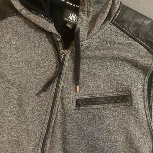***3/$45***Rock & Republic Hooded Zip-up Vest Size XXL